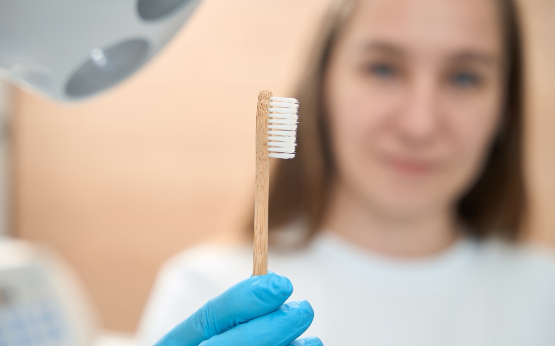 Electric vs. Manual Toothbrushes A Comparative Guide