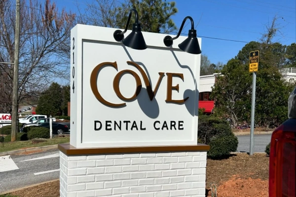 Bright, natural-looking smile after cosmetic dentistry